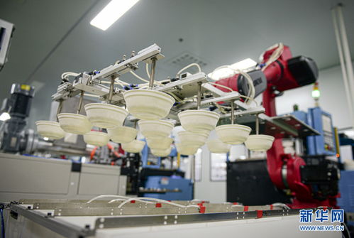 强信心 走进百企丨运鸿集团 坚持新发展理念，以技术创新驱动全生物降解产品走向全球